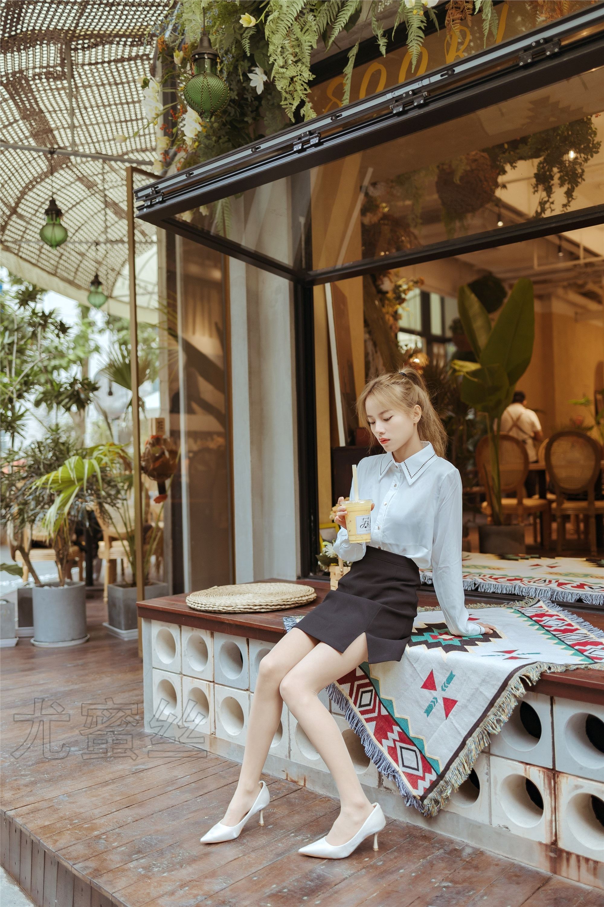 尤蜜丝 穿搭写真 NO.085